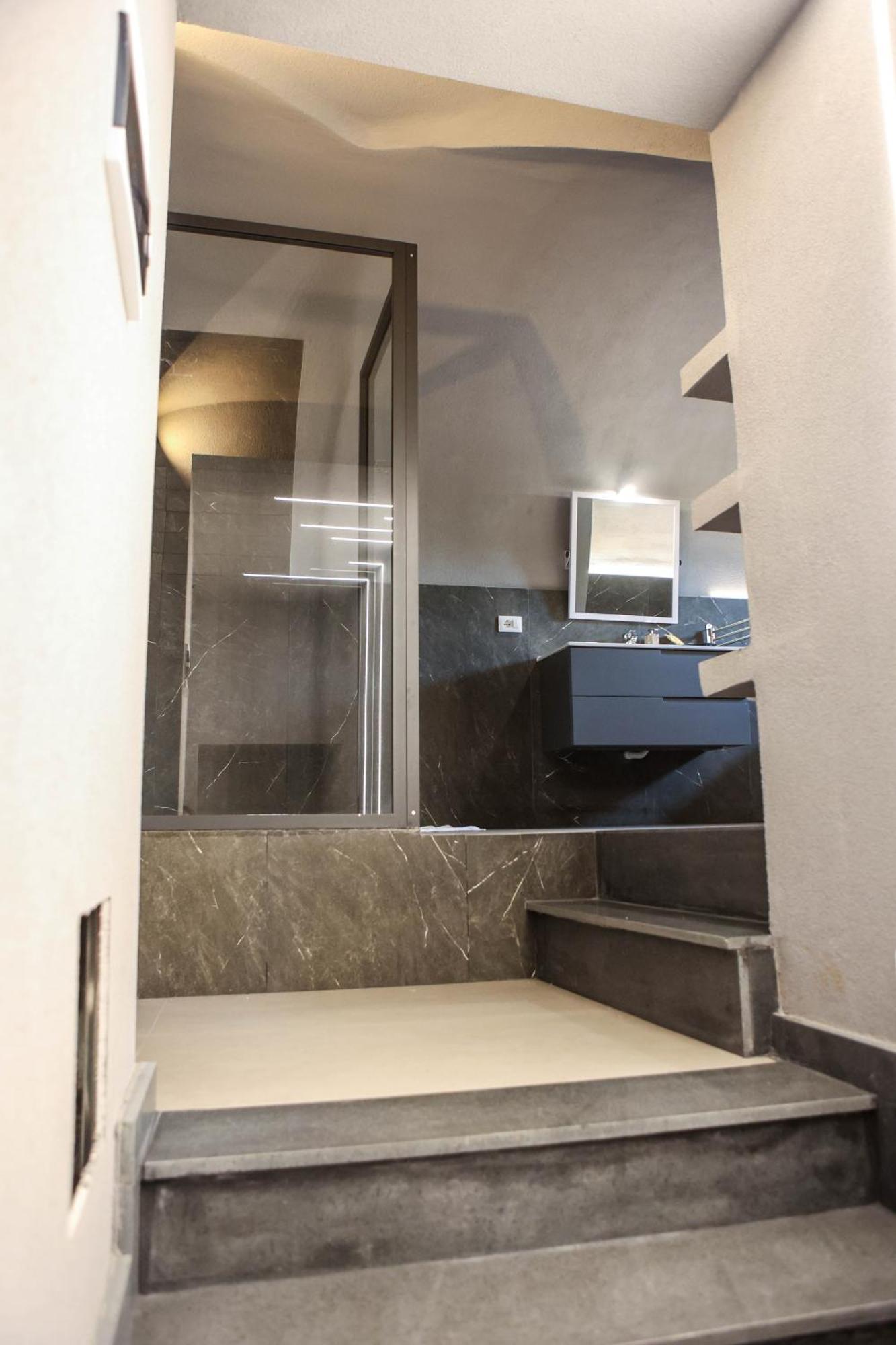 Suites&rooms Piazza Dei Martiri Bed & Breakfast