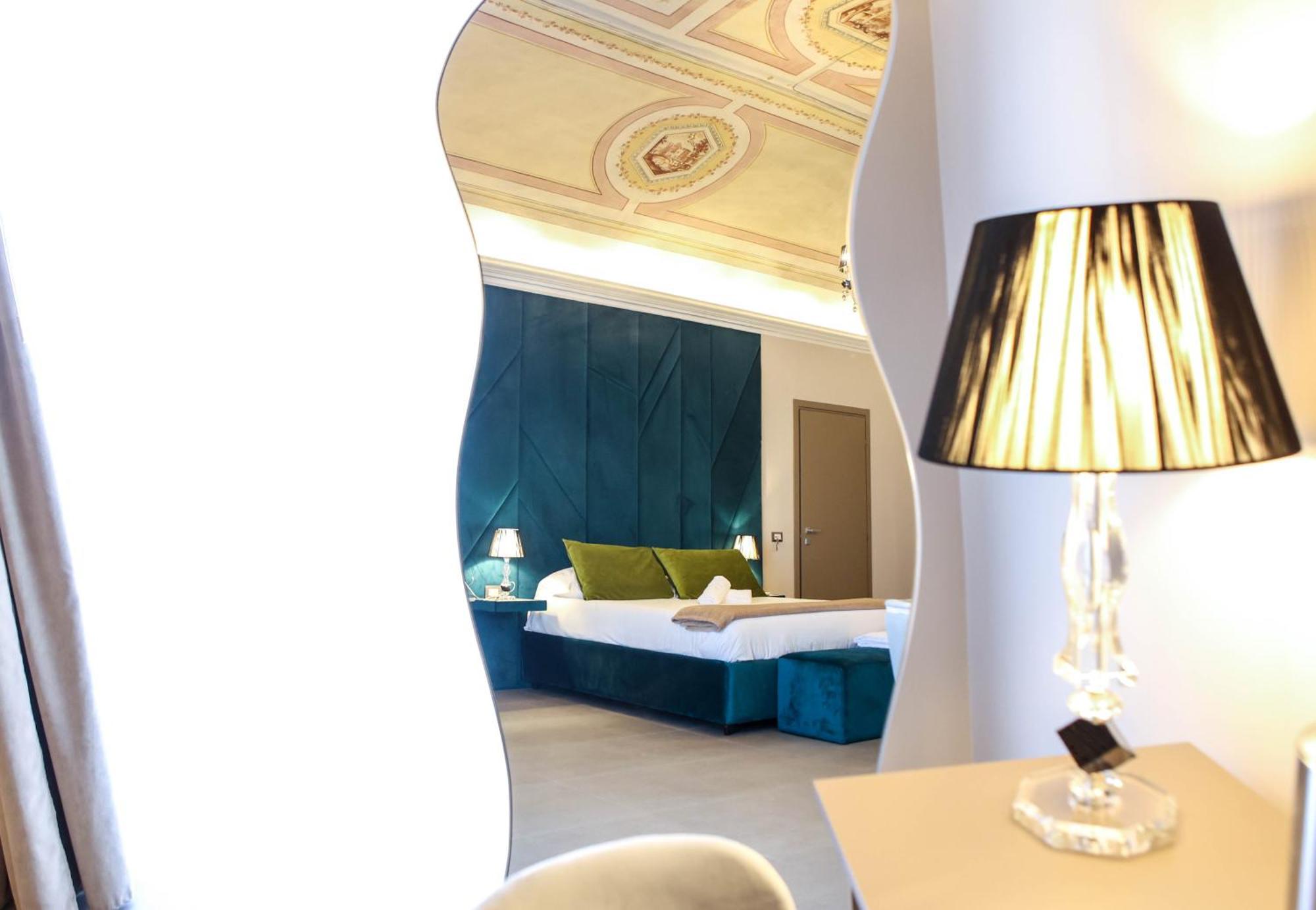 Suites&rooms Piazza Dei Martiri Bed & Breakfast Catania