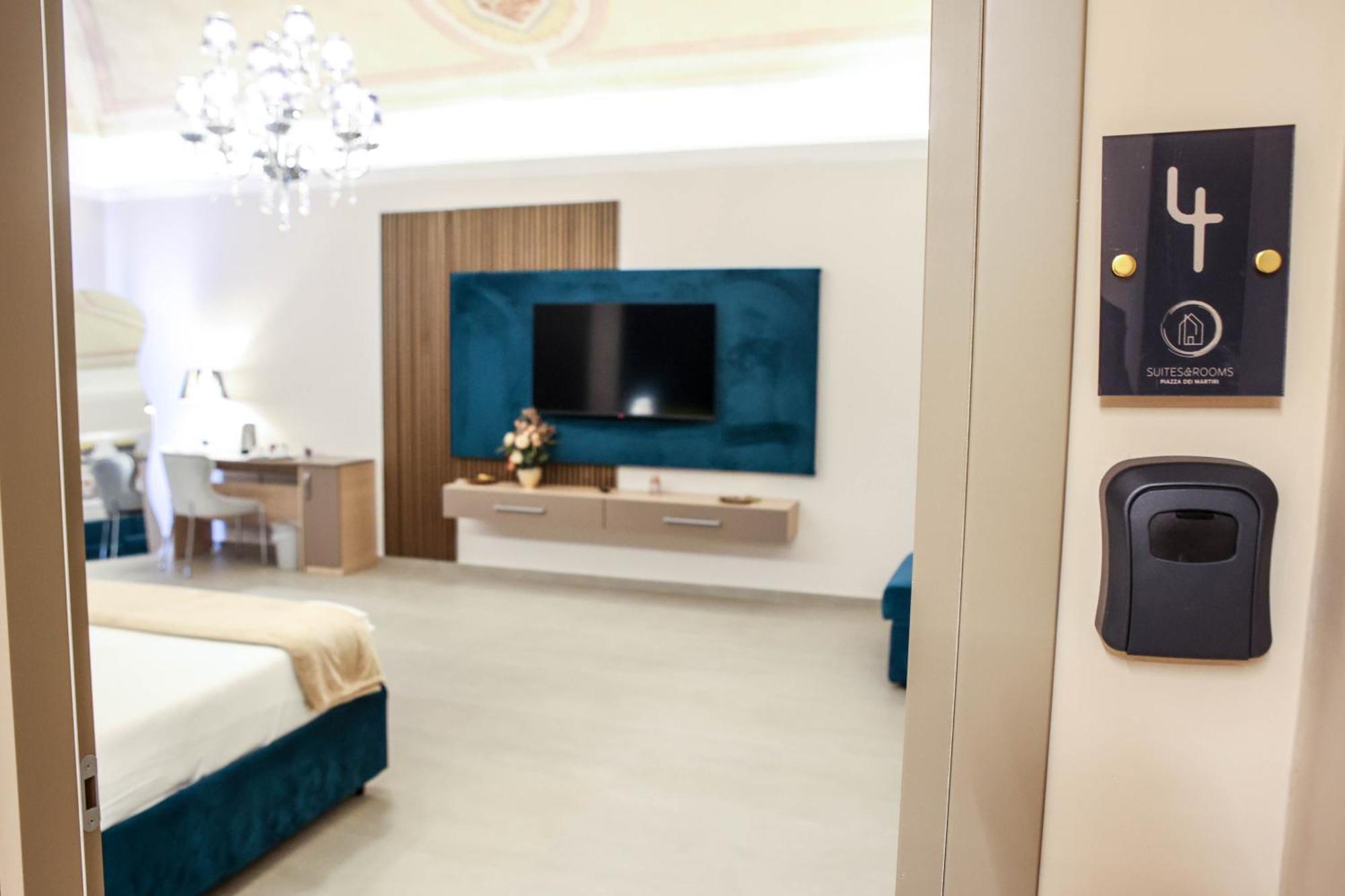 Bed & Breakfast Suites&rooms Piazza Dei Martiri *