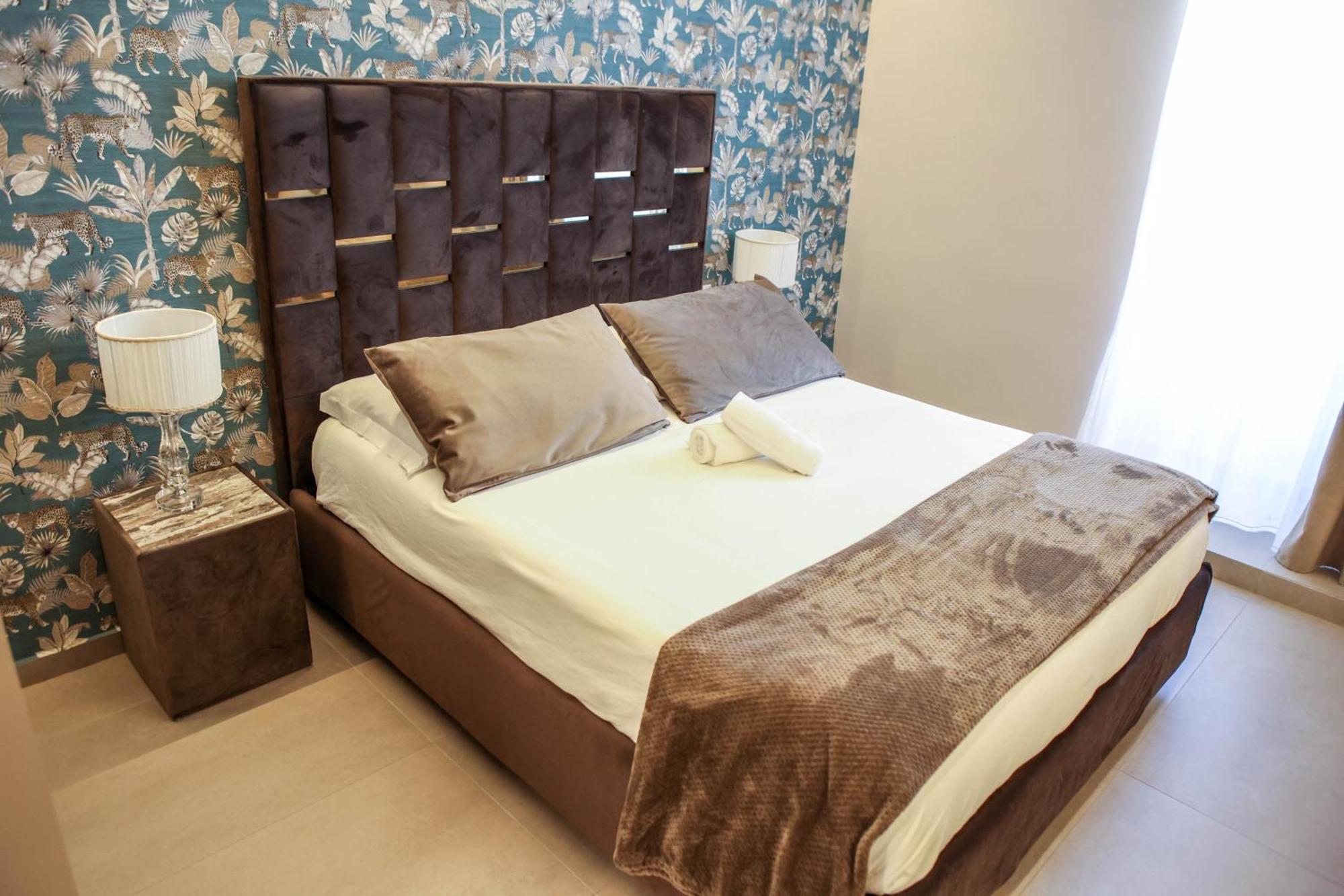 Suites&rooms Piazza Dei Martiri *