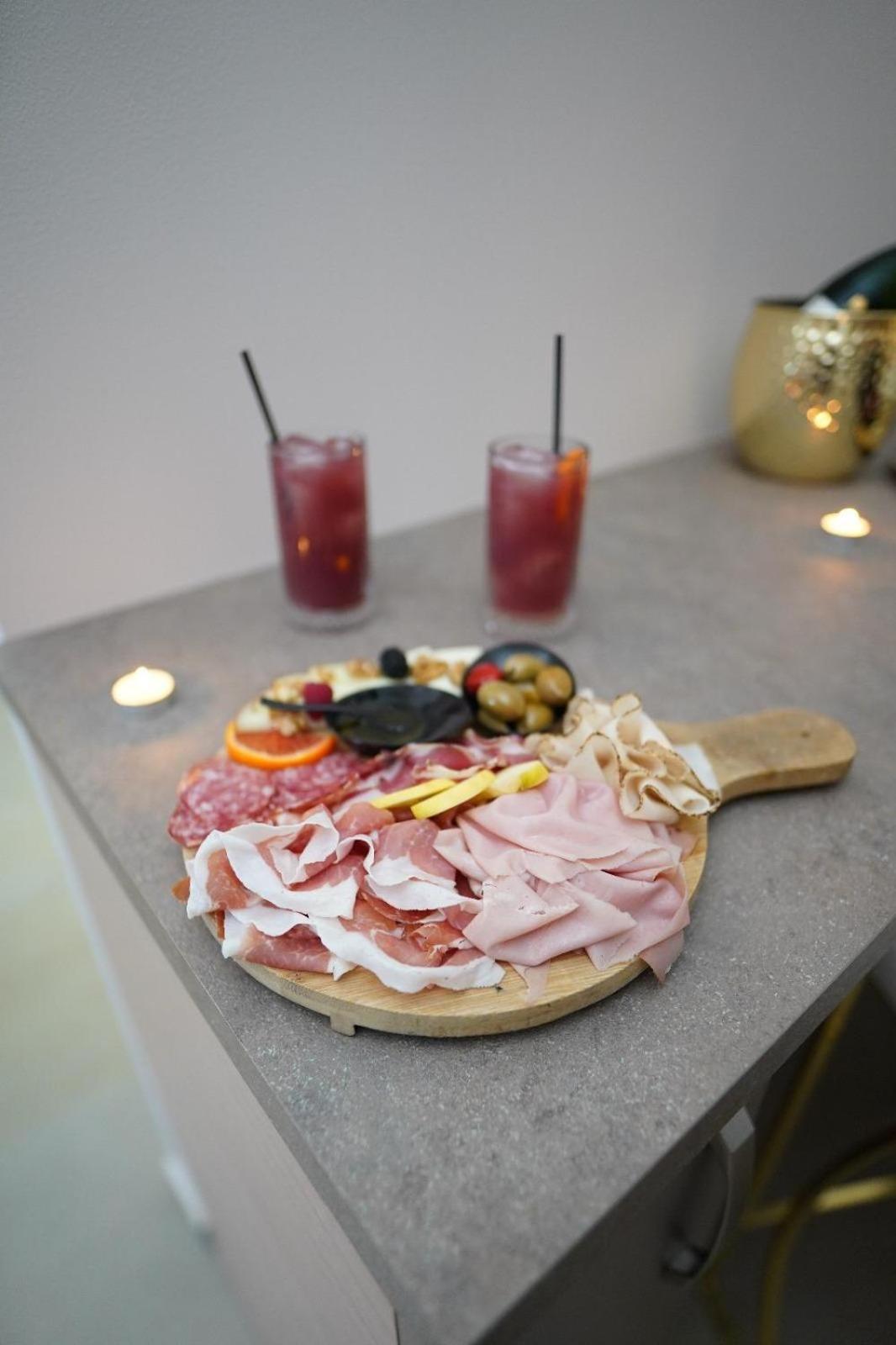 Suites&rooms Piazza Dei Martiri Bed & Breakfast *