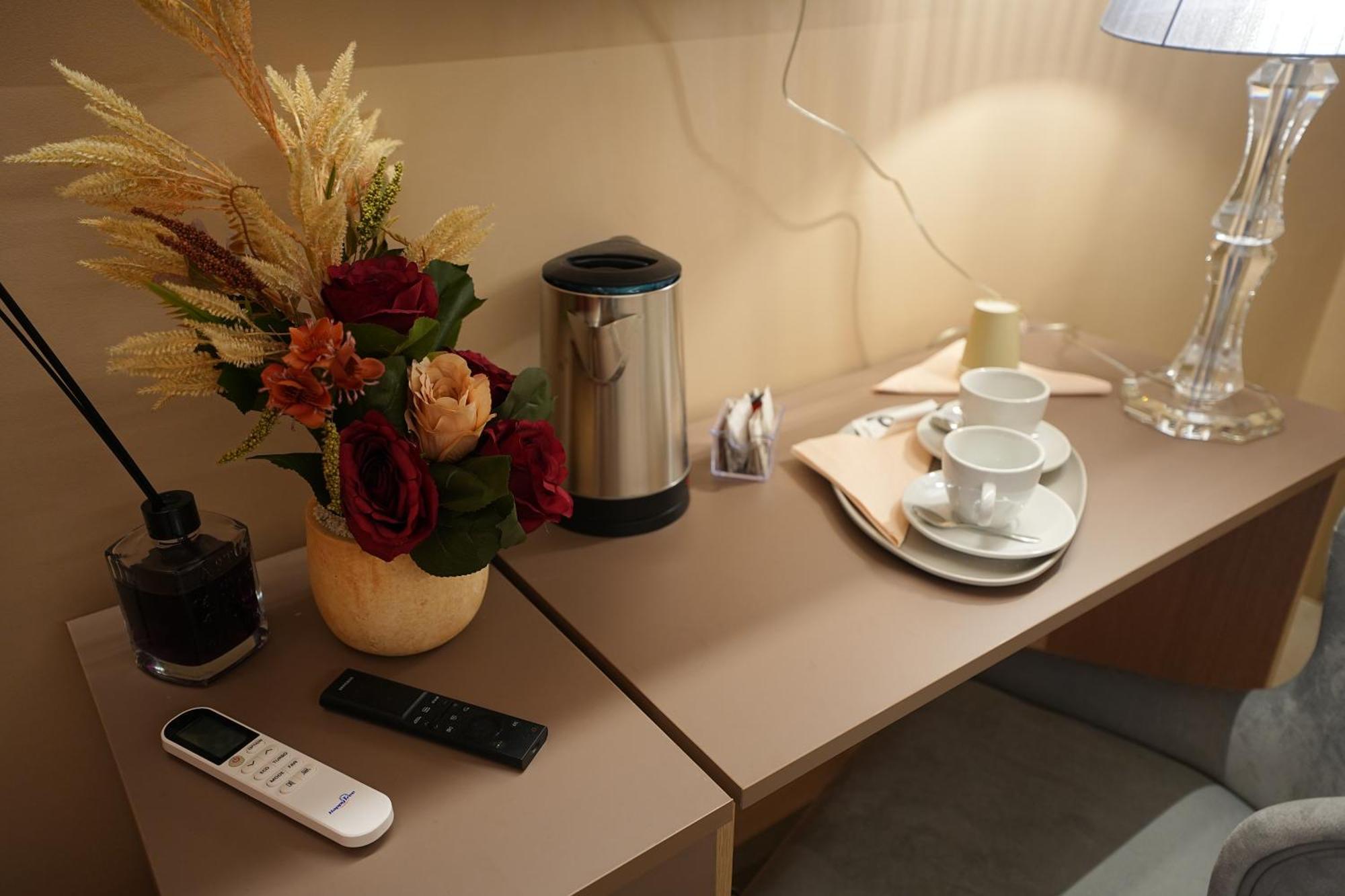 Bed & Breakfast Suites&rooms Piazza Dei Martiri Catania